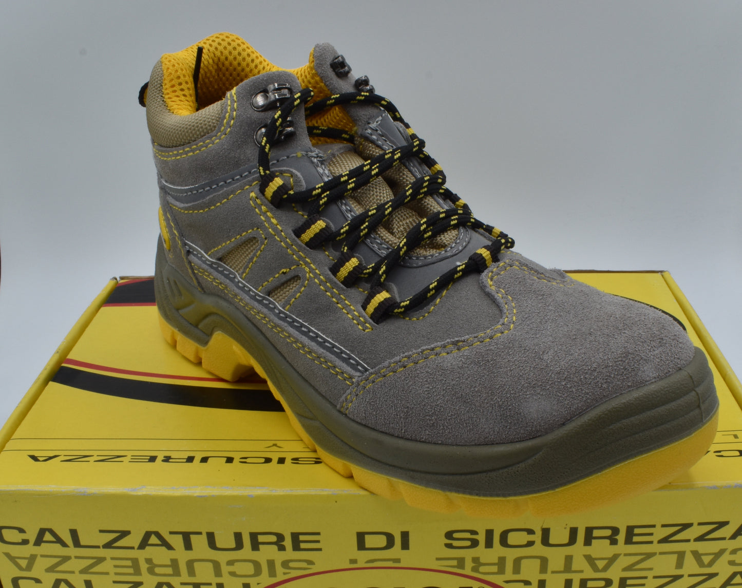 SCARPA ALTA SCAMOSCIATA MOD. JAMBO 2 S1P